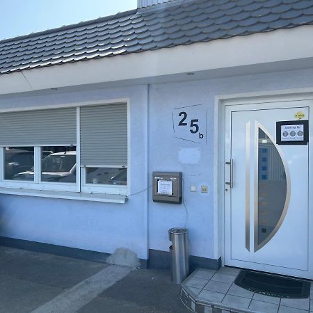 Ferienwohnung Monteurzimmer Karlsruhe Ngoại thất bức ảnh
